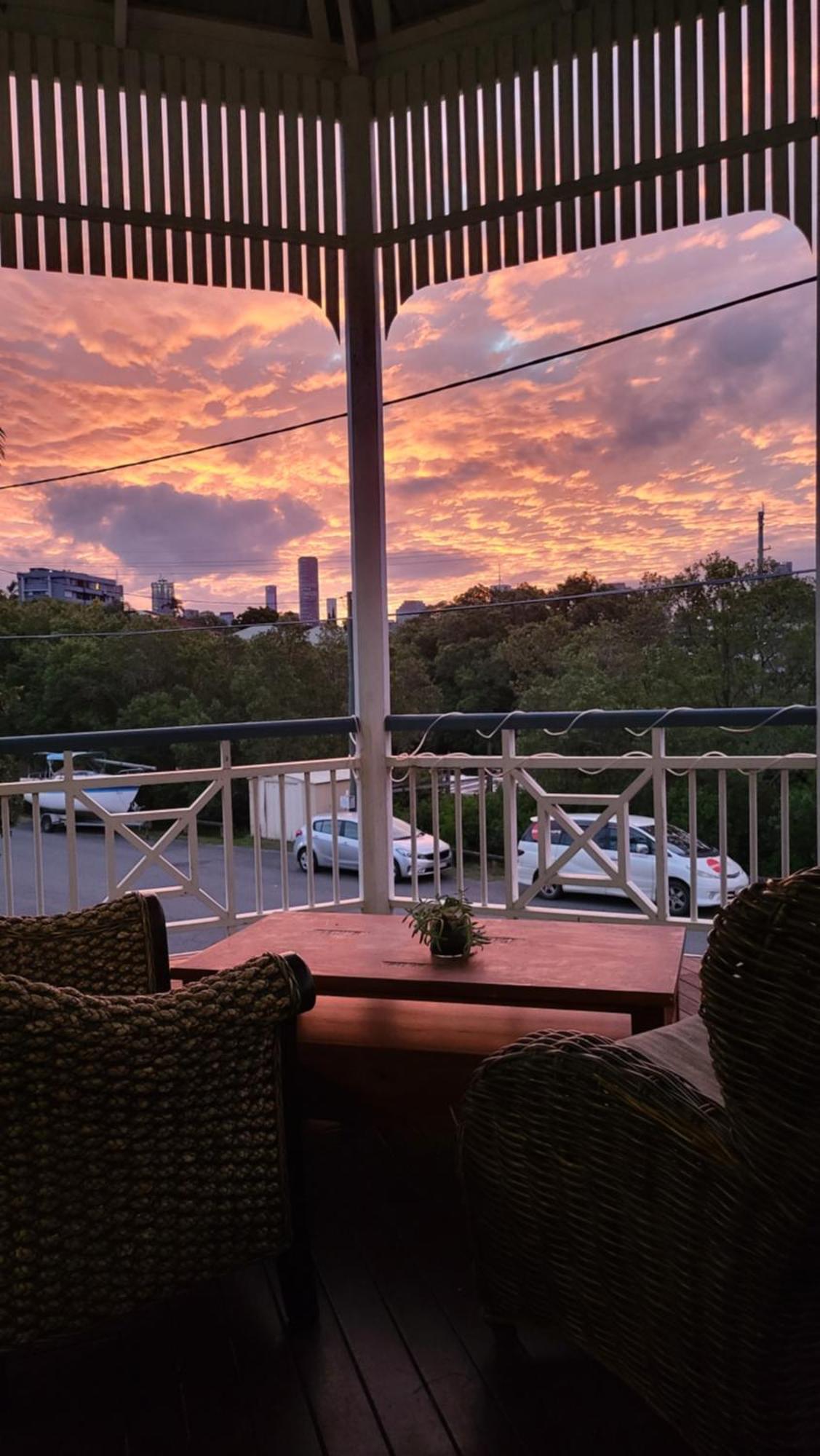 Urban Riverside Rest Brisbane Exterior foto